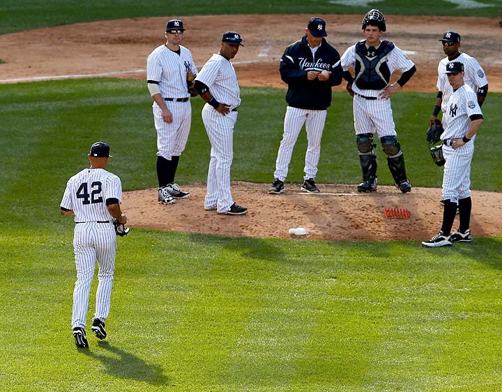 Mariano Rivera makes final entrance at Yankee Stadium 