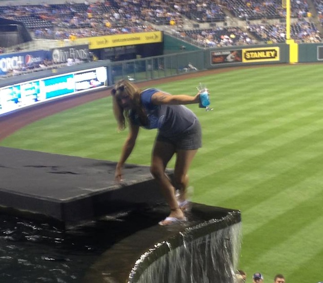 Woman climbs the Kauffman Stadium fountain, tries to evade security, then  gets arrested