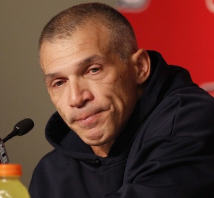 Yankees manager Girardi dealing with father's death