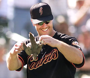 MLB notebook: Jeff Kent joins Survivor: Philippines lineup