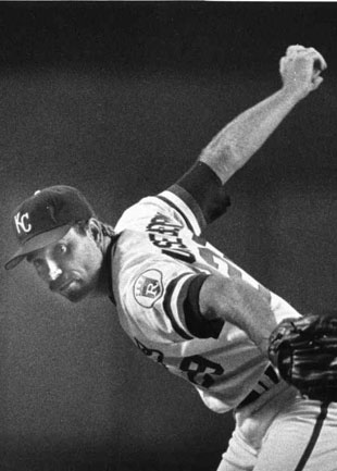 Dan Quisenberry Dead At 45 - CBS News