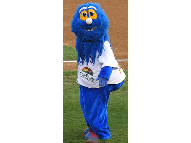 Minor League Mascot Wipeout Norfolk S Rip Tide Is Ok After Flying Off Atv