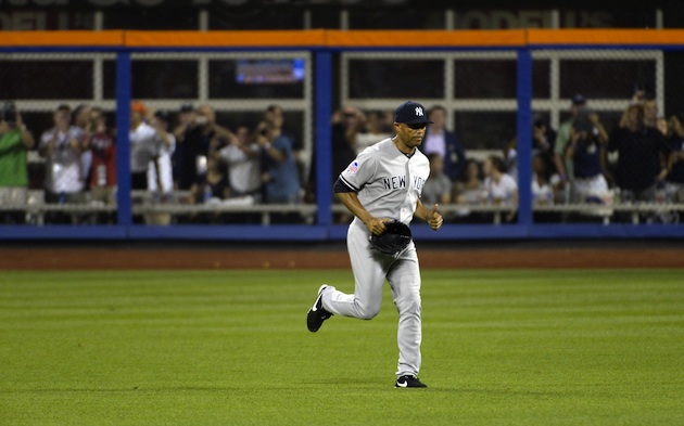 Mariano Rivera makes final entrance at Yankee Stadium 