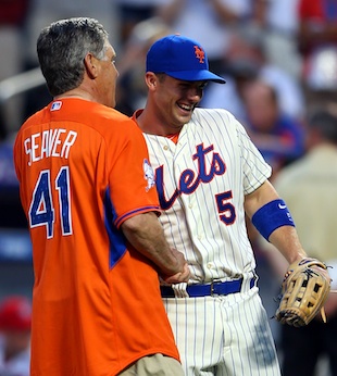 Mets great Tom Seaver reacts to Matt Harvey's injury by saying