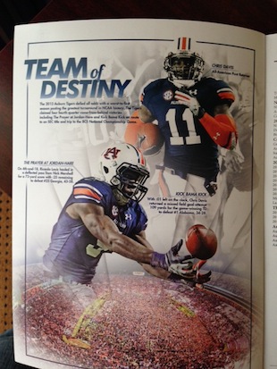 Auburn's Chris Davis and Ricardo Louis grace national cover of Sports  Illustrated - Sports Illustrated