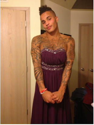 Kenny-Stills-Dress.png