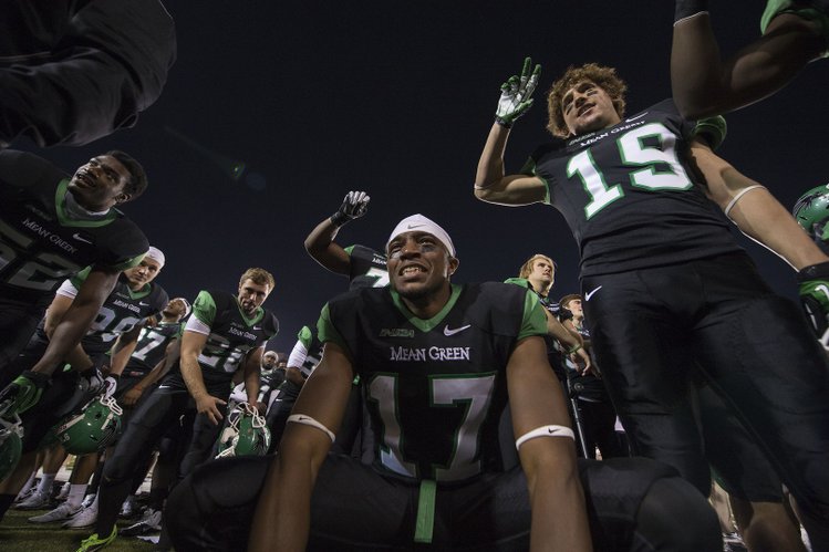 North Texas Upsets #22 UTSA 45-23, Earns Bowl Eligibility