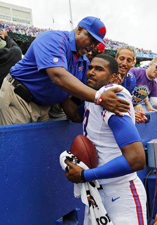 EJ Manuel becoming an NFL star, and his family is with him every