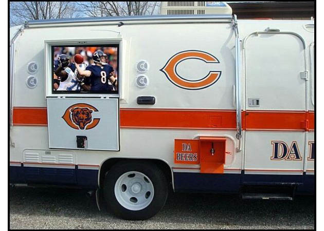 Bears-themed Airstream RV gets Craiglisted