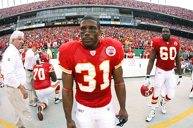 Priest Holmes, American Football