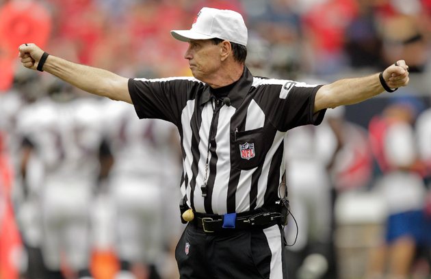 Dolphins-Bills: Who is the referee, officiating crew for Wild Card Round  game in 2023 NFL Playoffs - DraftKings Network