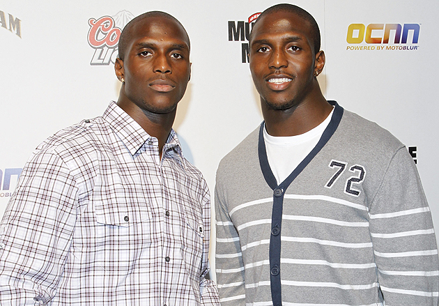 Twins Devin and Jason McCourty will face each other Sunday. The