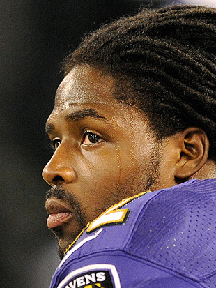 Baltimore Ravens wide receiver Torrey Smith hauls in the game winning  touchdown pass with 8 seconds left during the second half of their game on  Sunday, November 6, 2011, won by Baltimore