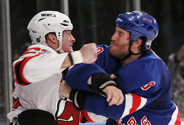 New York Rangers vs. New Jersey Devils brawl during opening faceoff (Video)  