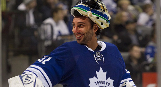 Roberto Luongo wants Florida Panthers trade, as Canucks' asking price is  humungous big