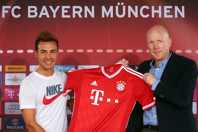 streepje verkenner Plateau Bayern Munich apologize to Adidas for new players wearing Nike shirts to  unveiling