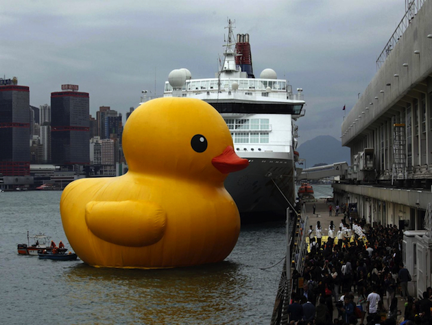 Hong Kong's giant rubber duck