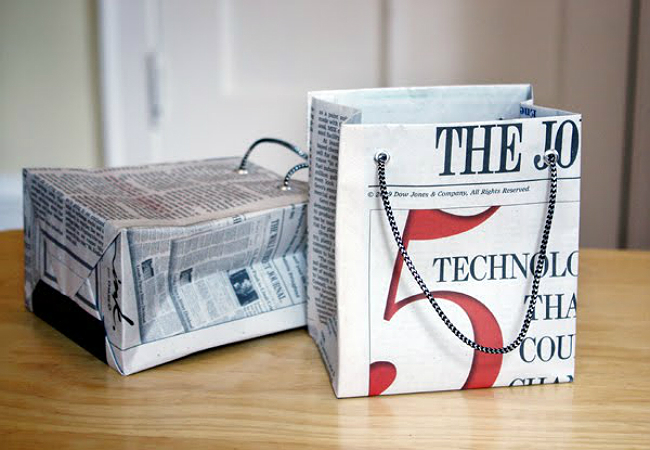 5 Minute Newspaper Bag : 4 Steps - Instructables