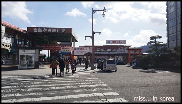 日本廣島自由行 日本三景 世界文化遺產 神與人共生的島 宮島 嚴島神社 Yahoo奇摩旅遊