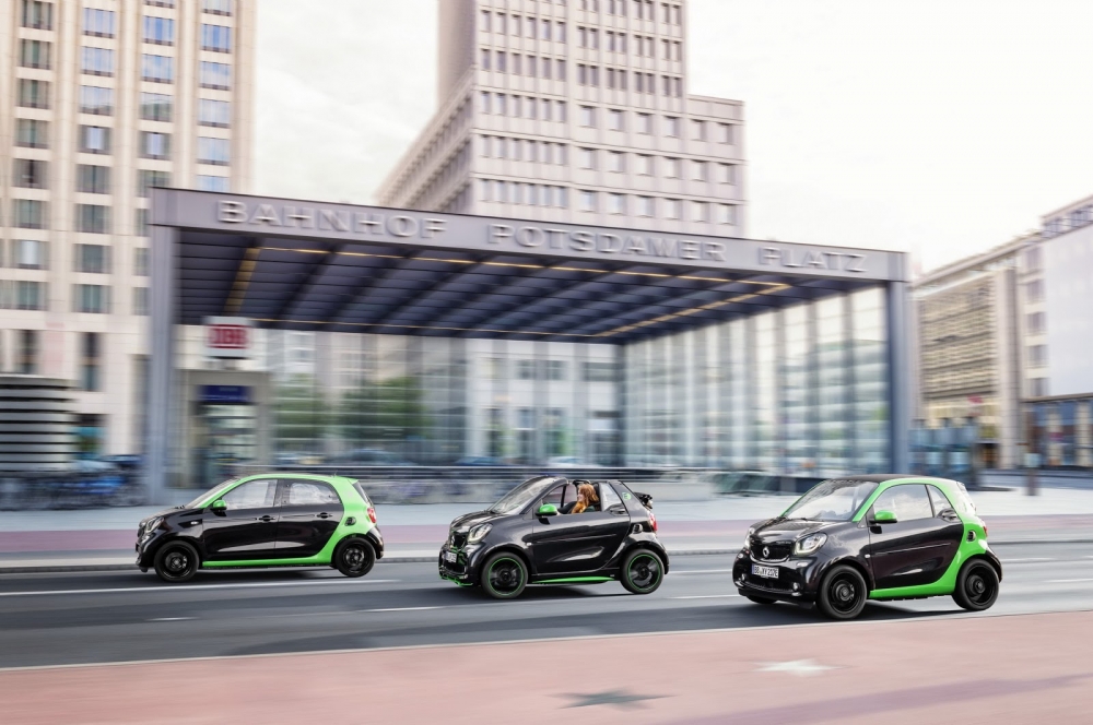 節能綠環保 2017 Smart 電動版ForTwo 及 ForFour 新上市