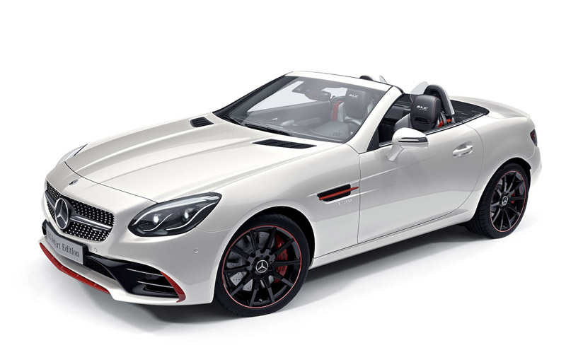 Mercedes-AMG SLC 43 RedArt Edition。