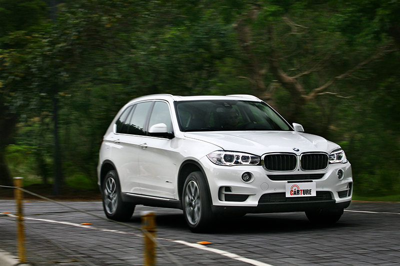 BMW X5堪稱LSUV級距裡頭，將舒適與操控天平兩端妥協得最美好的一款。