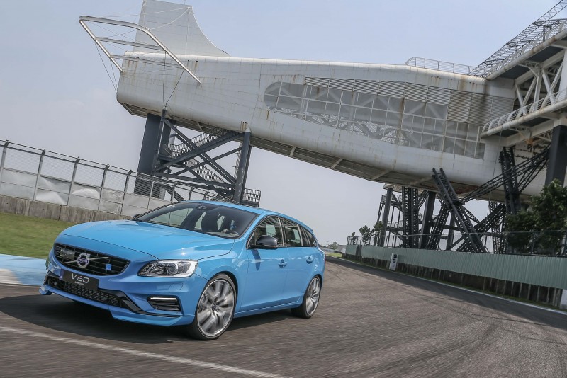 出了賽道後Volvo V60 Polestar是否依舊表現高分？下次相會，就將有更清楚的答案。