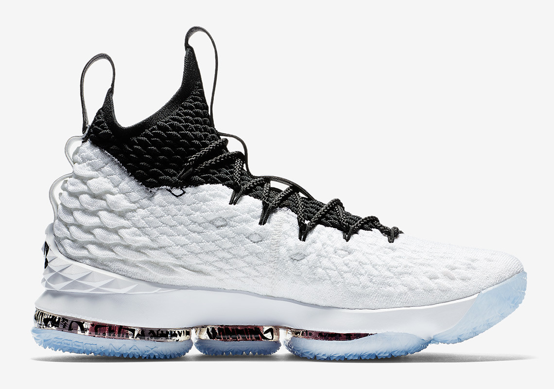 lebron 15 finish line