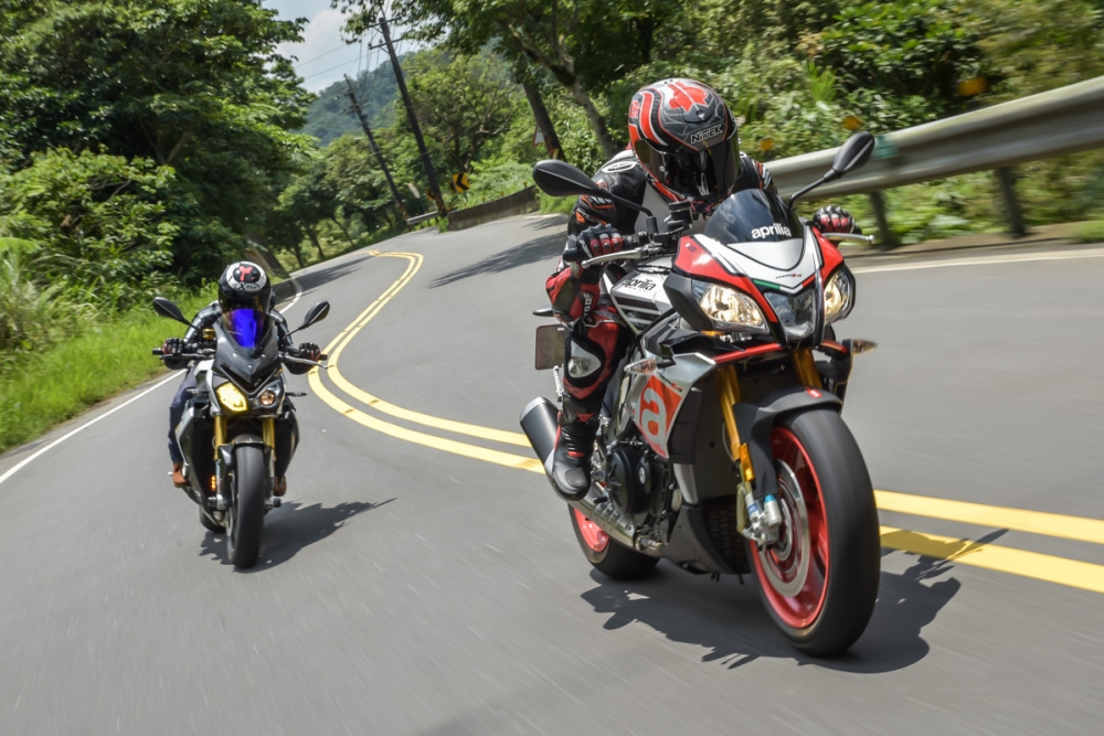 感性與理性： APRILIA Tuono Factory vs BMW S1000R