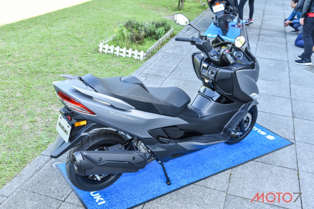 優雅率性：SUZUKI BURGMAN 400 南方莊園 實車鑑賞