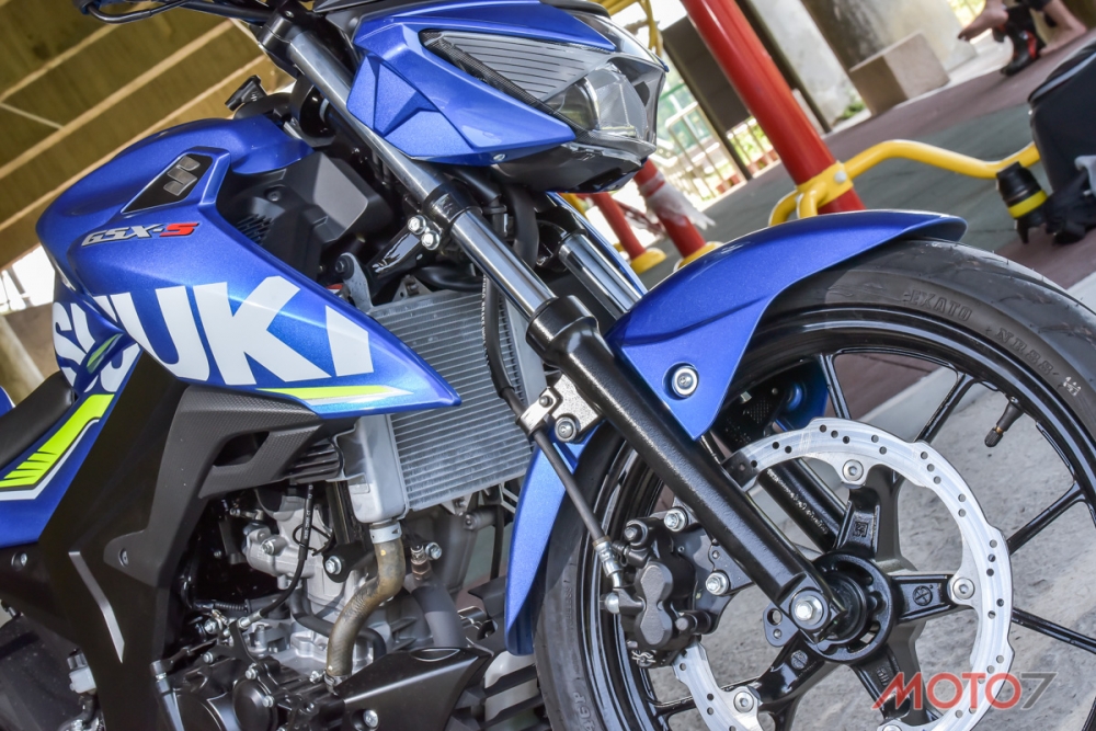 碩大的水冷排，支持著SUZUKI GSX-R150/S150引擎穩定發揮19.2ps馬力。