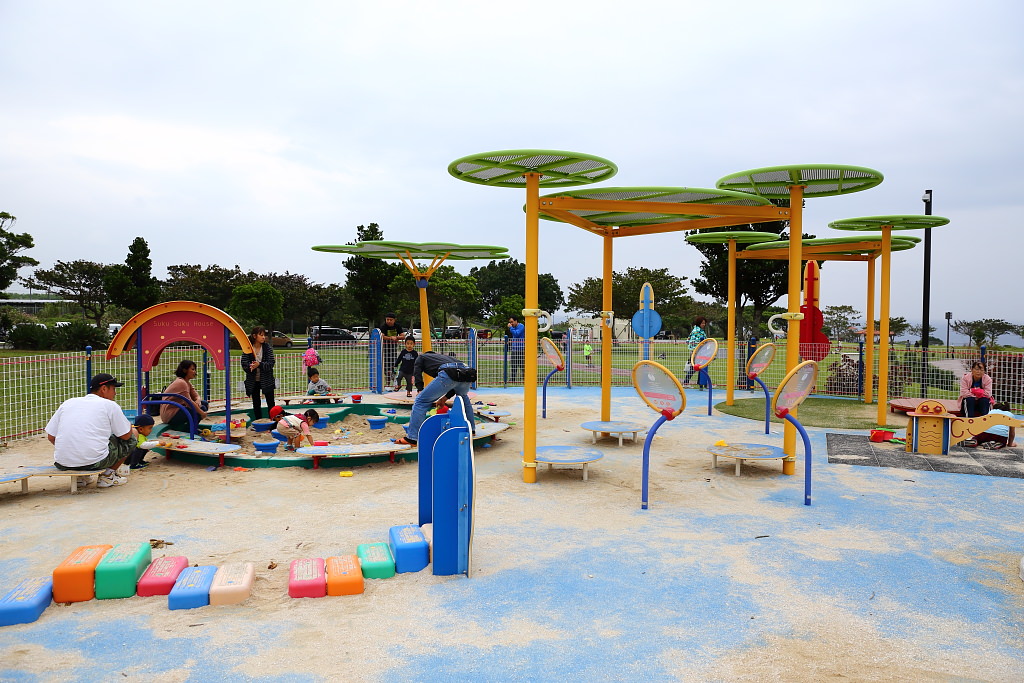 沖繩 平和祈念紀念公園 1 12歲都會愛的巨型兒童遊戲區 Yahoo奇摩旅遊