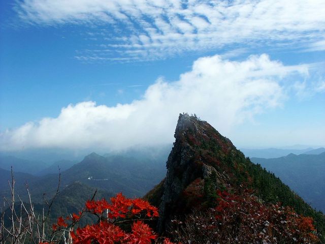 西日本最高峰石鎚山開山祭 Yahoo奇摩旅遊