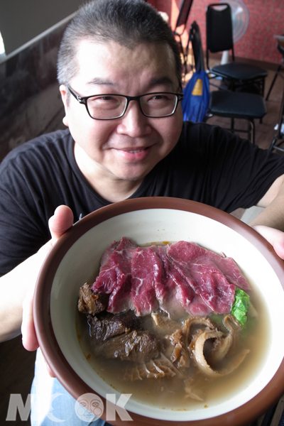 美食家徐天麟讚譽有加的三寶牛肉麵。(圖片提供／墨刻出版社）
