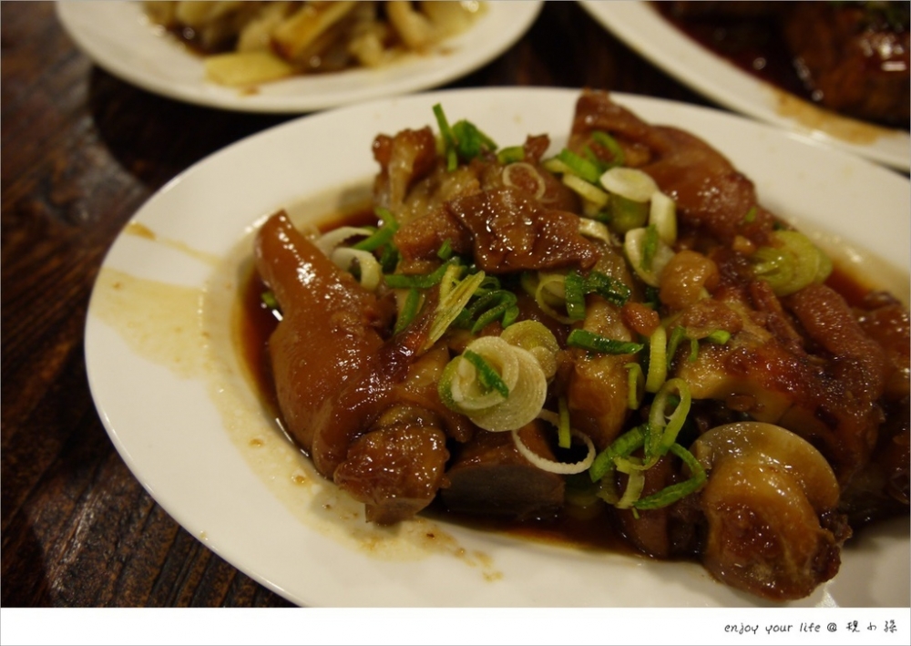 【台中勤美草悟道周邊美食懶人包】（台中泰迪熊嘉年華）必吃美食：早午餐、咖啡店、甜點、美食餐廳、小吃懶人包！