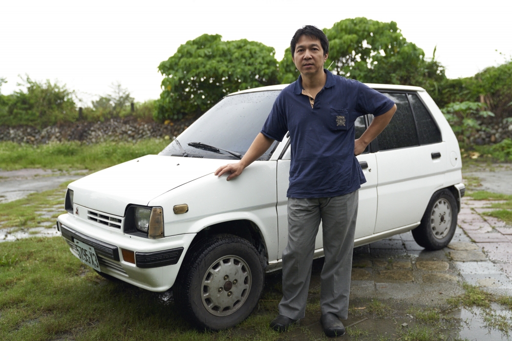 車主和他的多利800合影