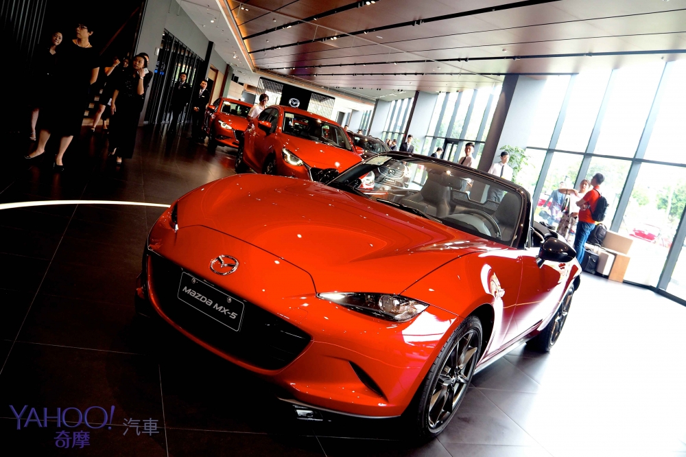 全球最大Mazda新世代展間在台灣！台北內湖旗艦中心感受日系之美