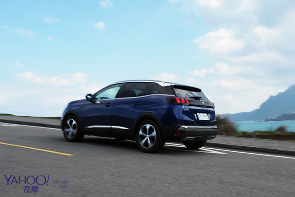 【台北車展】蔚藍之境的浪漫獅王 Peugeot 3008東北角試駕－2018台北車展