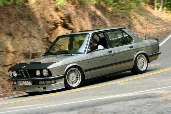 車齡30年的ALPINA B7 Turbo售價等同全新BMW M3，你會買嗎？