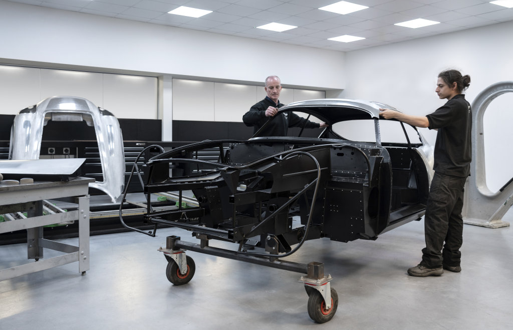 還有18台！ASTON MARTIN完成第一台DB4 GT Zagato Continuation車