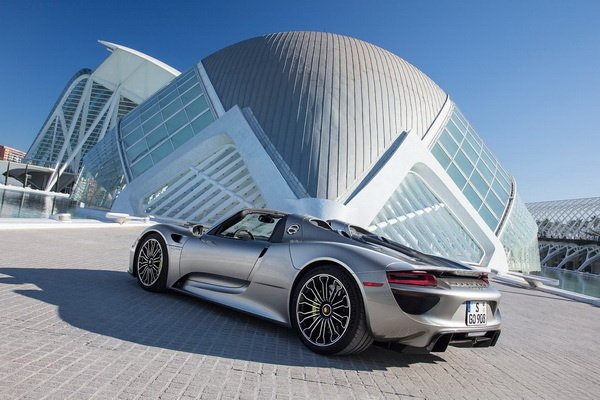 一代傳奇的休止，PORSCHE 918 Spyder歷經21個月全數生產完畢