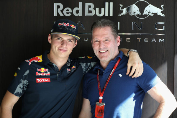 Max Verstappen的父親開始任職Red Bull青訓營星探計畫