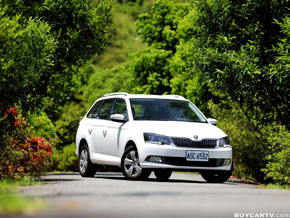 面面俱到的空間魔術師 Škoda Fabia Combi 1.2TSI