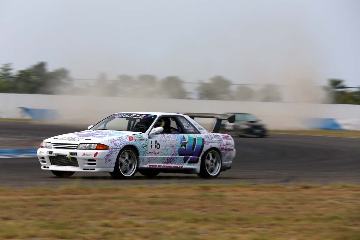 東瀛戰神小試身手nissan Skyline Gt R R32 Yahoo奇摩汽車機車