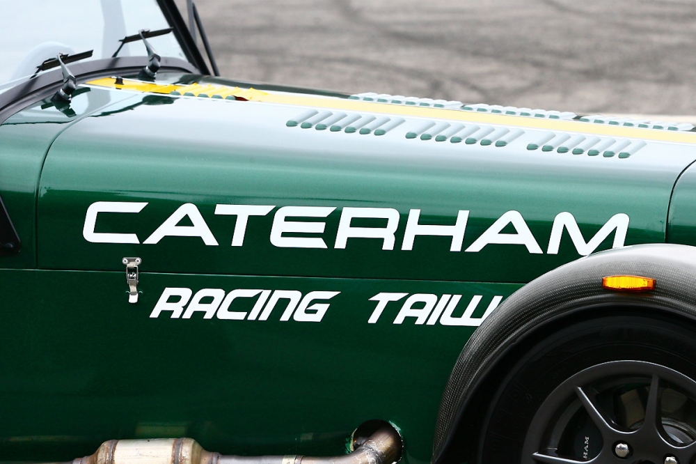 失控的美學 來「Caterham甩尾體驗營」感受熱血燒胎樂趣