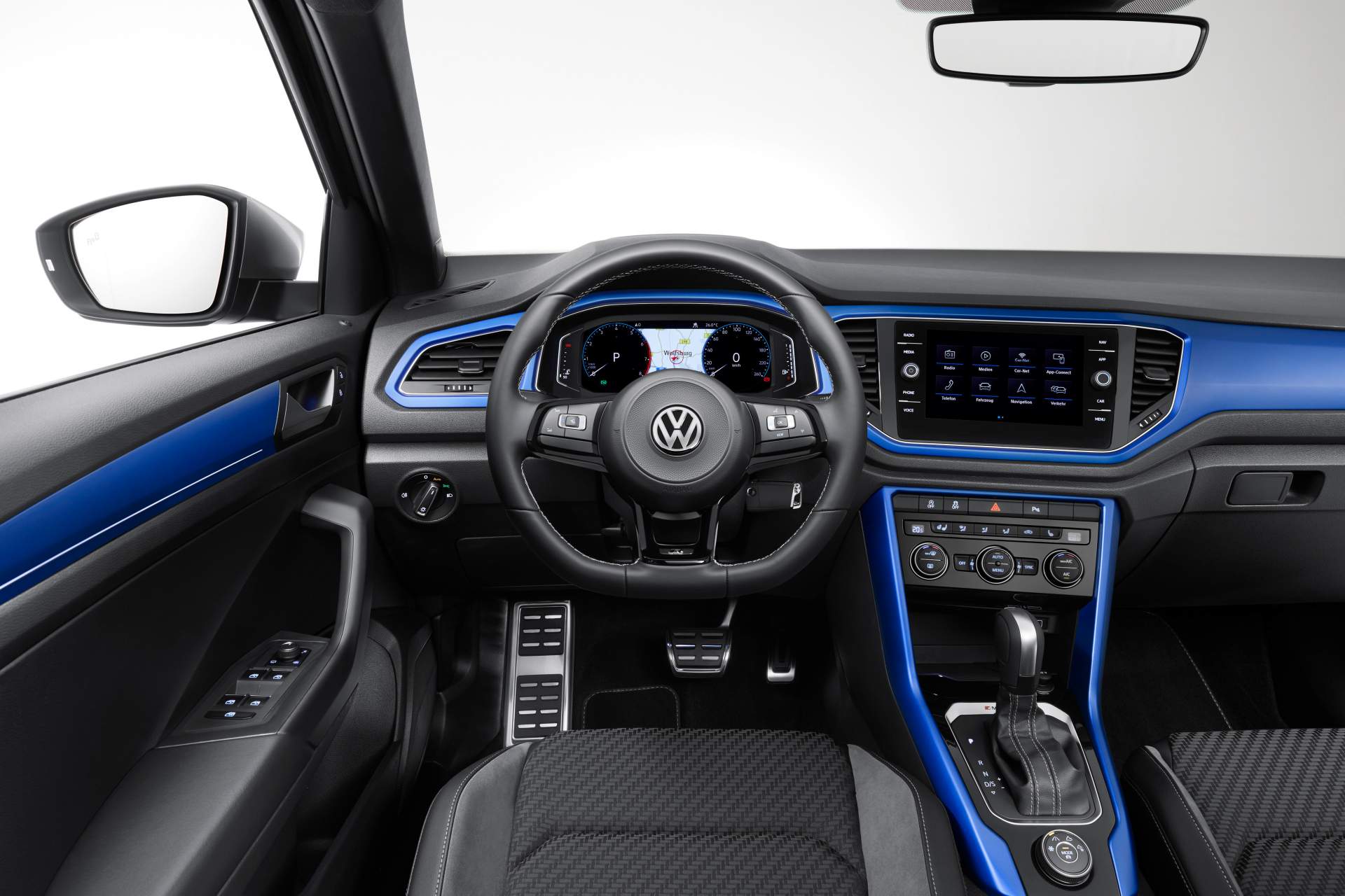 9a4885b0-2019-vw-t-roc-r-22.jpg