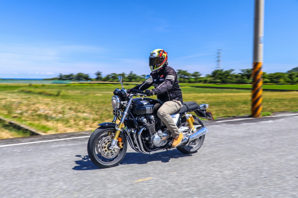 橫越台灣之旅（上），與Honda CB1100 RS的邂逅