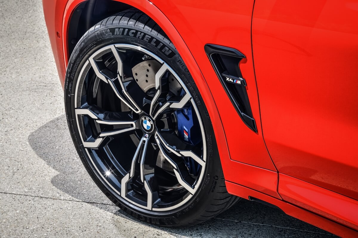 P90334562_highRes_the-all-new-bmw-x4-m.jpg