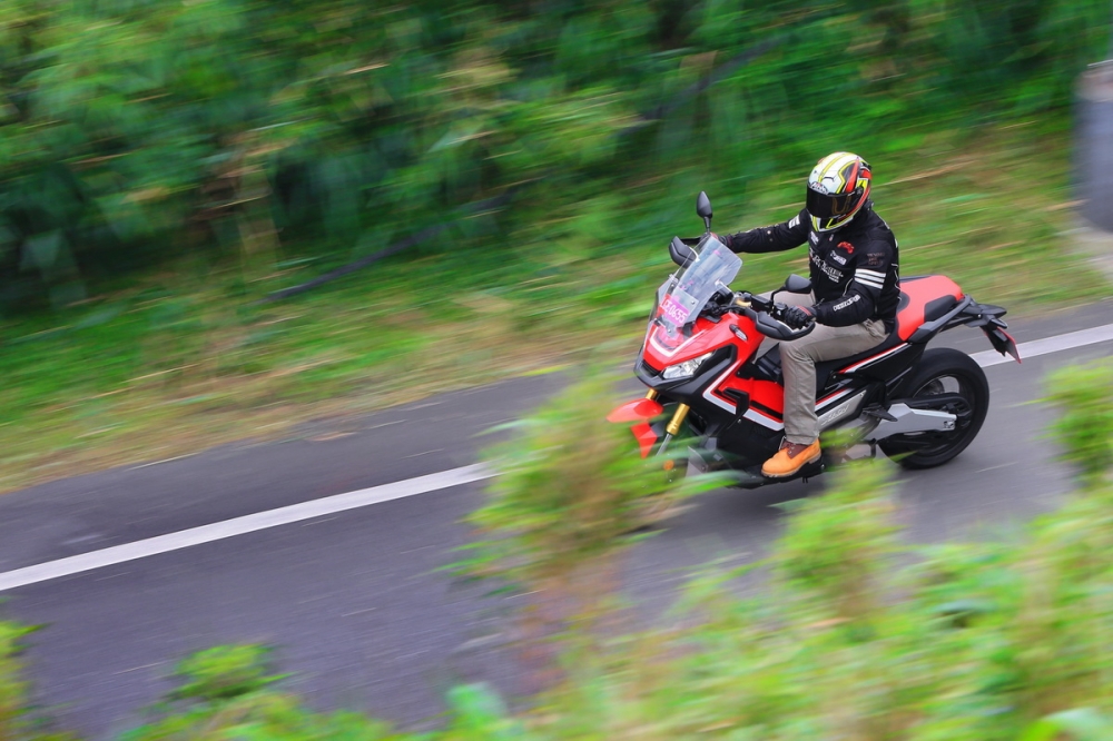 越野初體驗，Honda X-ADV、VFR 800X試駕報導