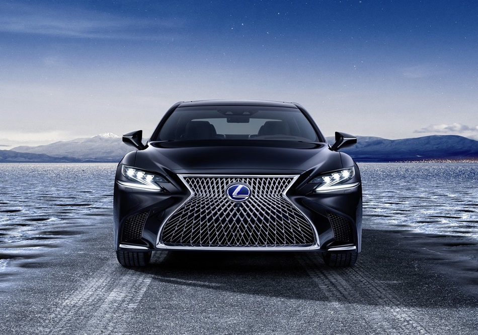 Lexus LS 500 F Sport「紐約車展」初亮相，富士賽道精神加持，性能旗艦氣勢不容忽視！